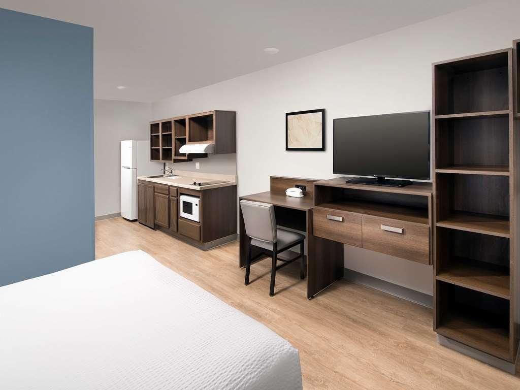Woodspring Suites Providence Szoba fotó