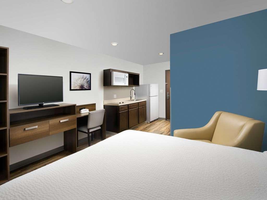 Woodspring Suites Providence Szoba fotó