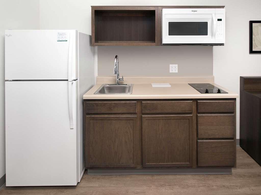 Woodspring Suites Providence Szoba fotó