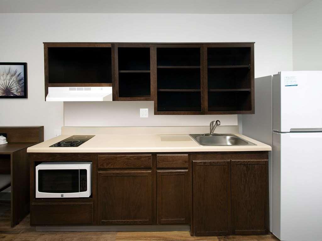 Woodspring Suites Providence Szoba fotó